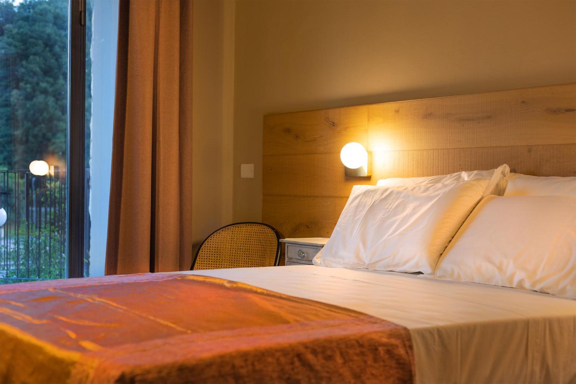 Luce Boutique Hotel Fortunago Екстер'єр фото