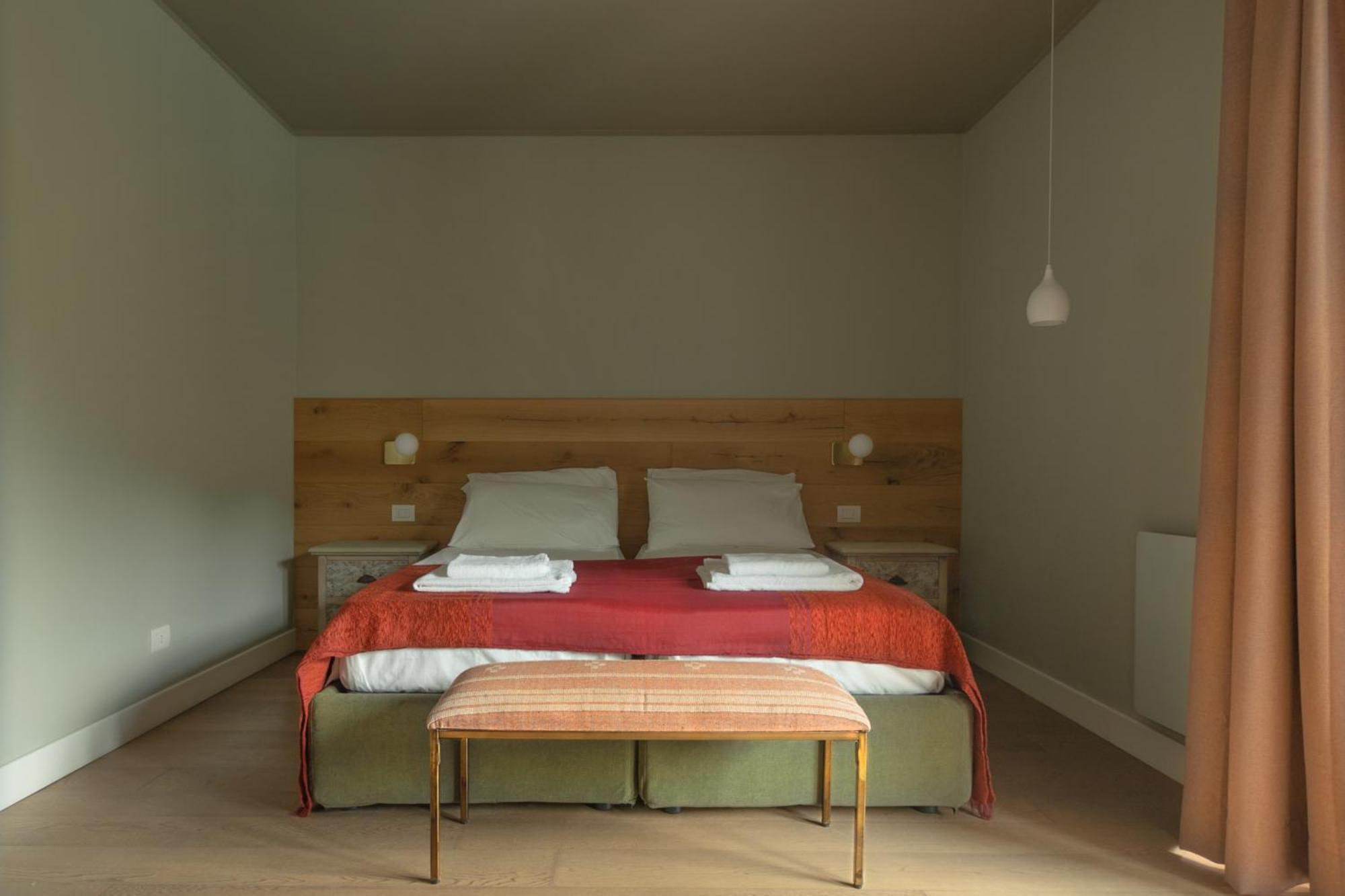 Luce Boutique Hotel Fortunago Екстер'єр фото