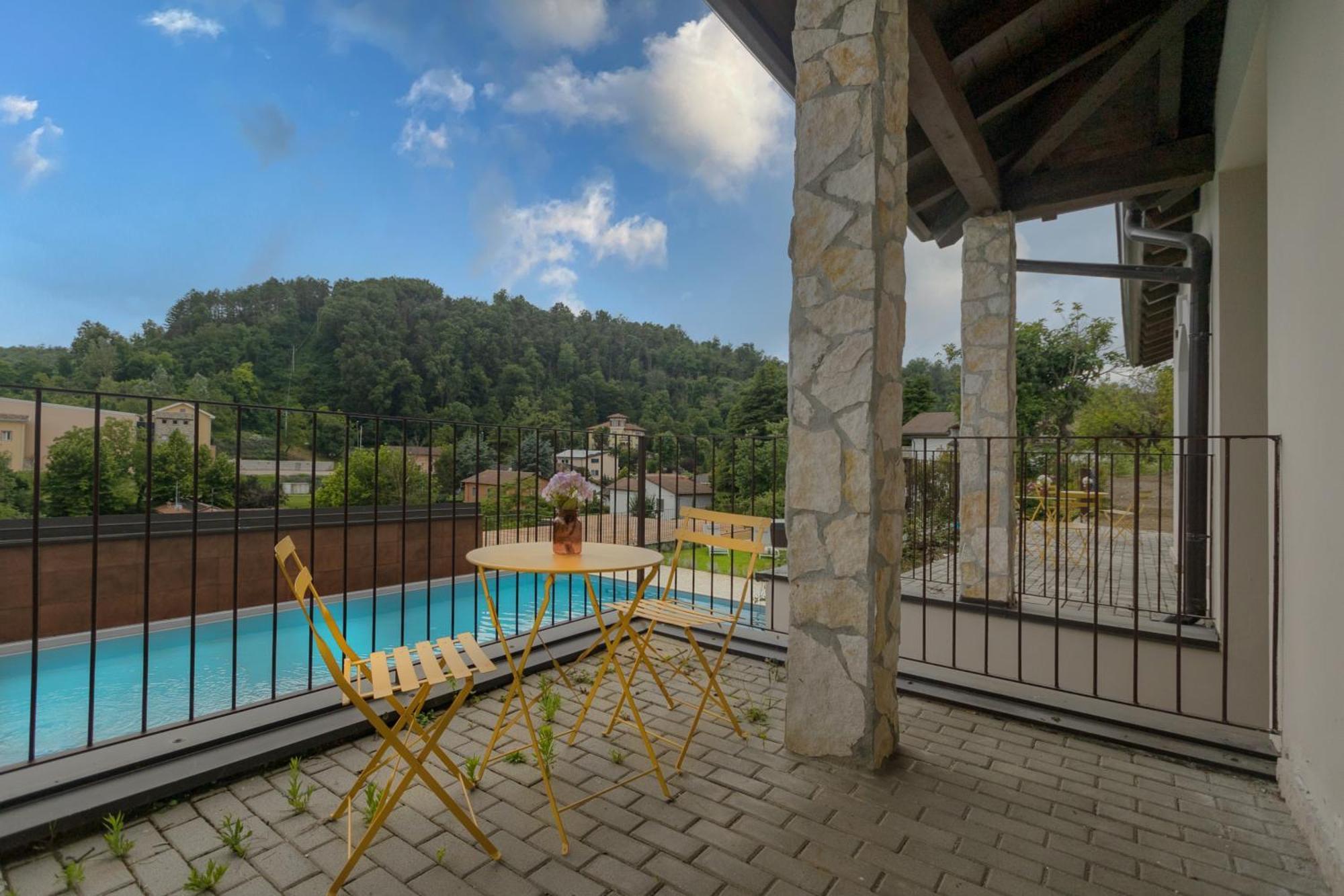 Luce Boutique Hotel Fortunago Екстер'єр фото
