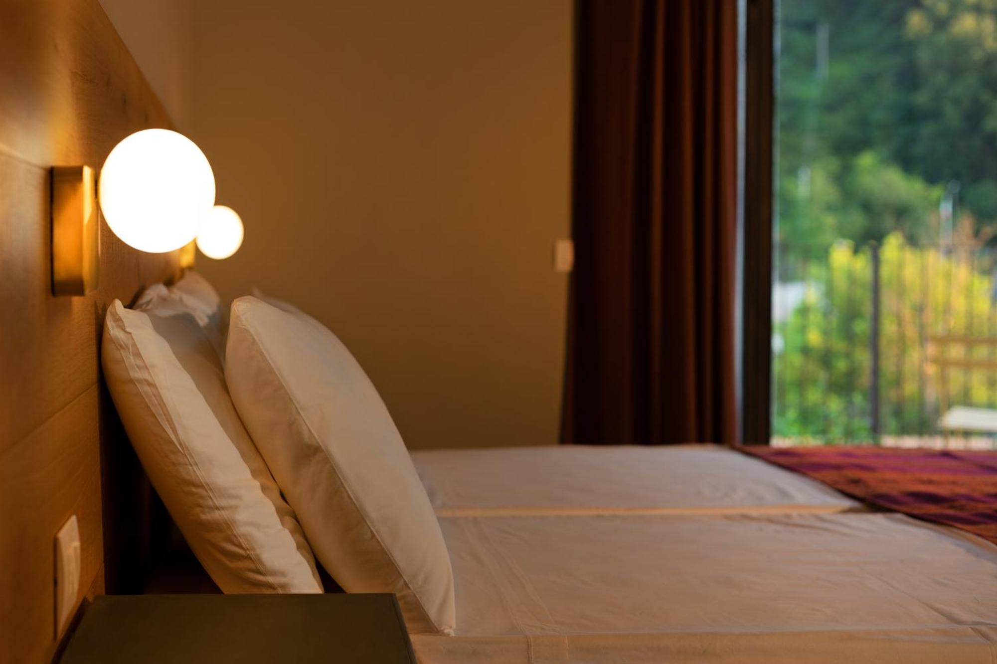 Luce Boutique Hotel Fortunago Екстер'єр фото